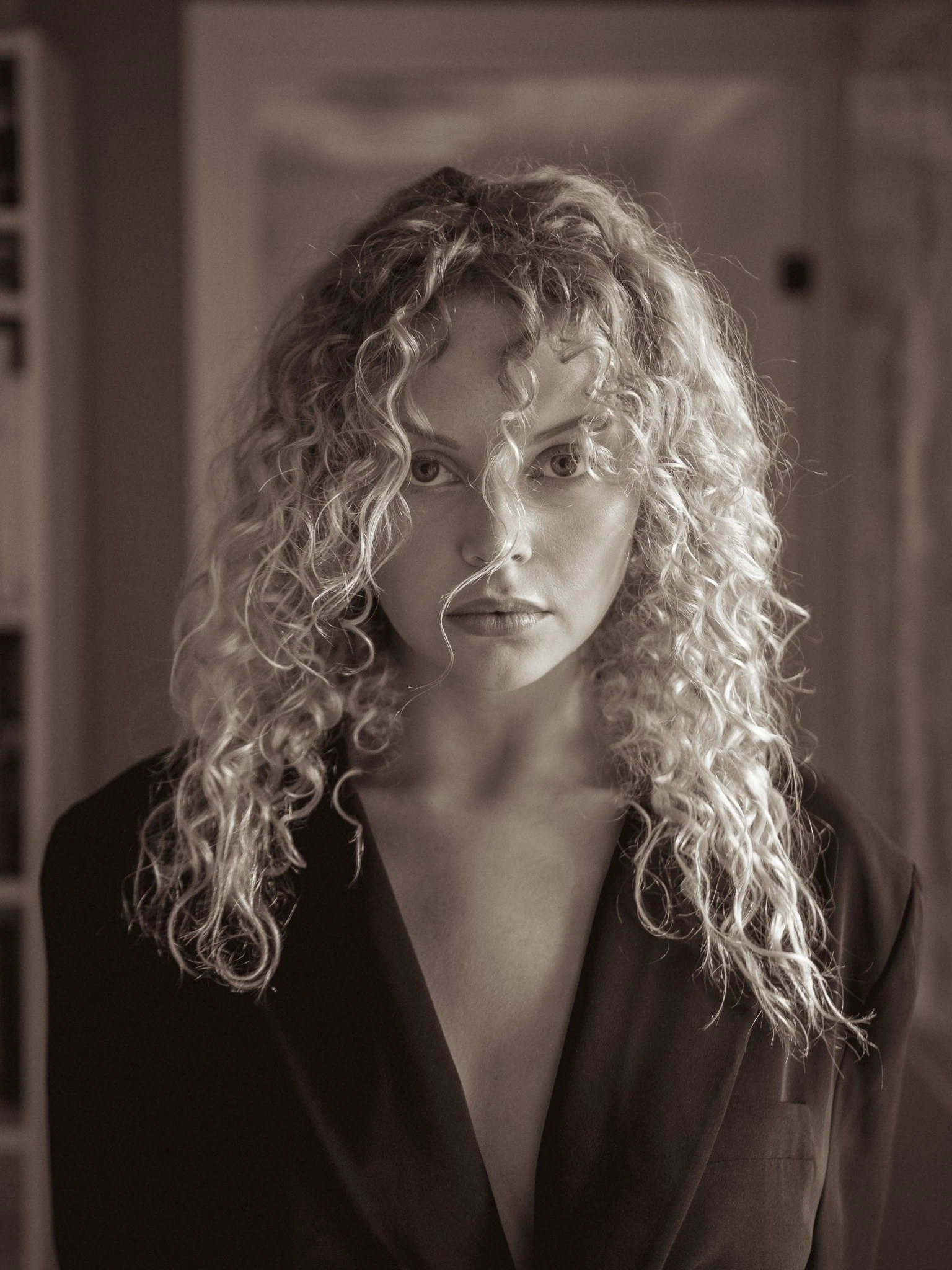 Zoe indoor portrait